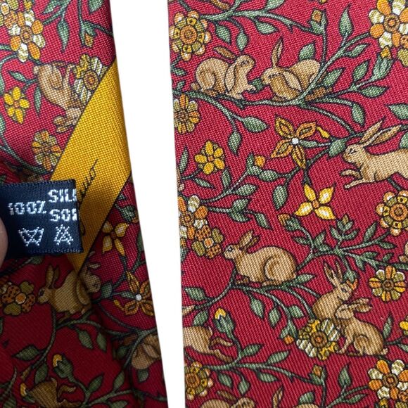 Salvatore Ferragamo 100% Silk Tie Bunny & Floral Novelty Print Made in Italy 57” - Picture 11 of 14